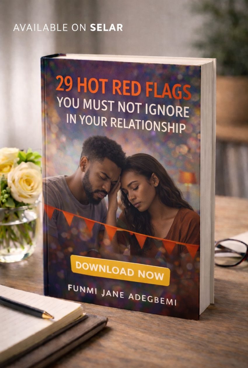 29 RED FLAGS YOU ARE IN A TOXIC RELATIONSHIP
